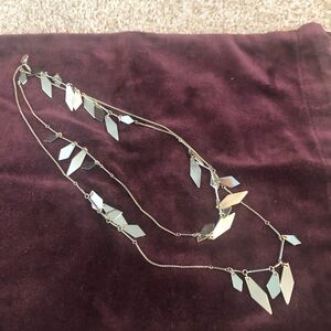 Kendra Scott necklace